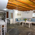 Sourmeli Garden Hotell